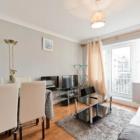 Bright & Modern City Centre 1 Apt Sleeps 4 Bacc44 アパート *